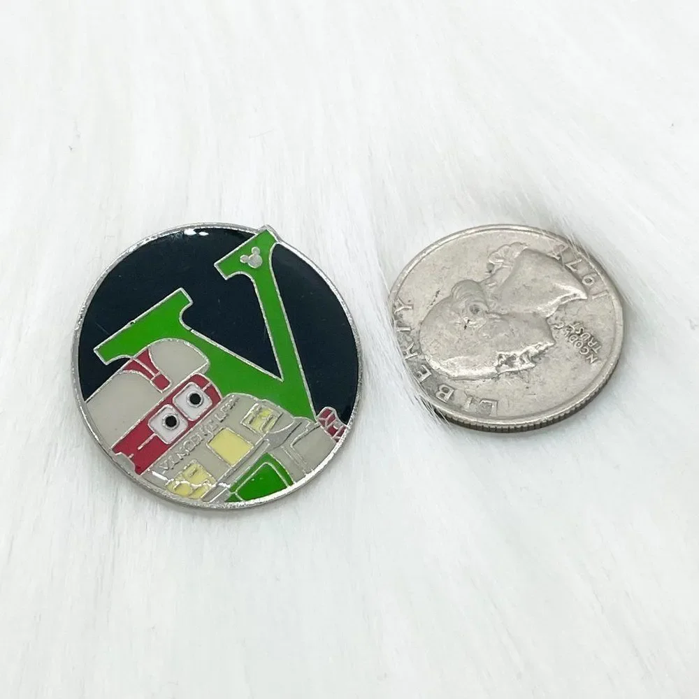 🔮 5/$25 Disney Alphabet The Black Hole V‎ for V.I.N.CENT Pin
